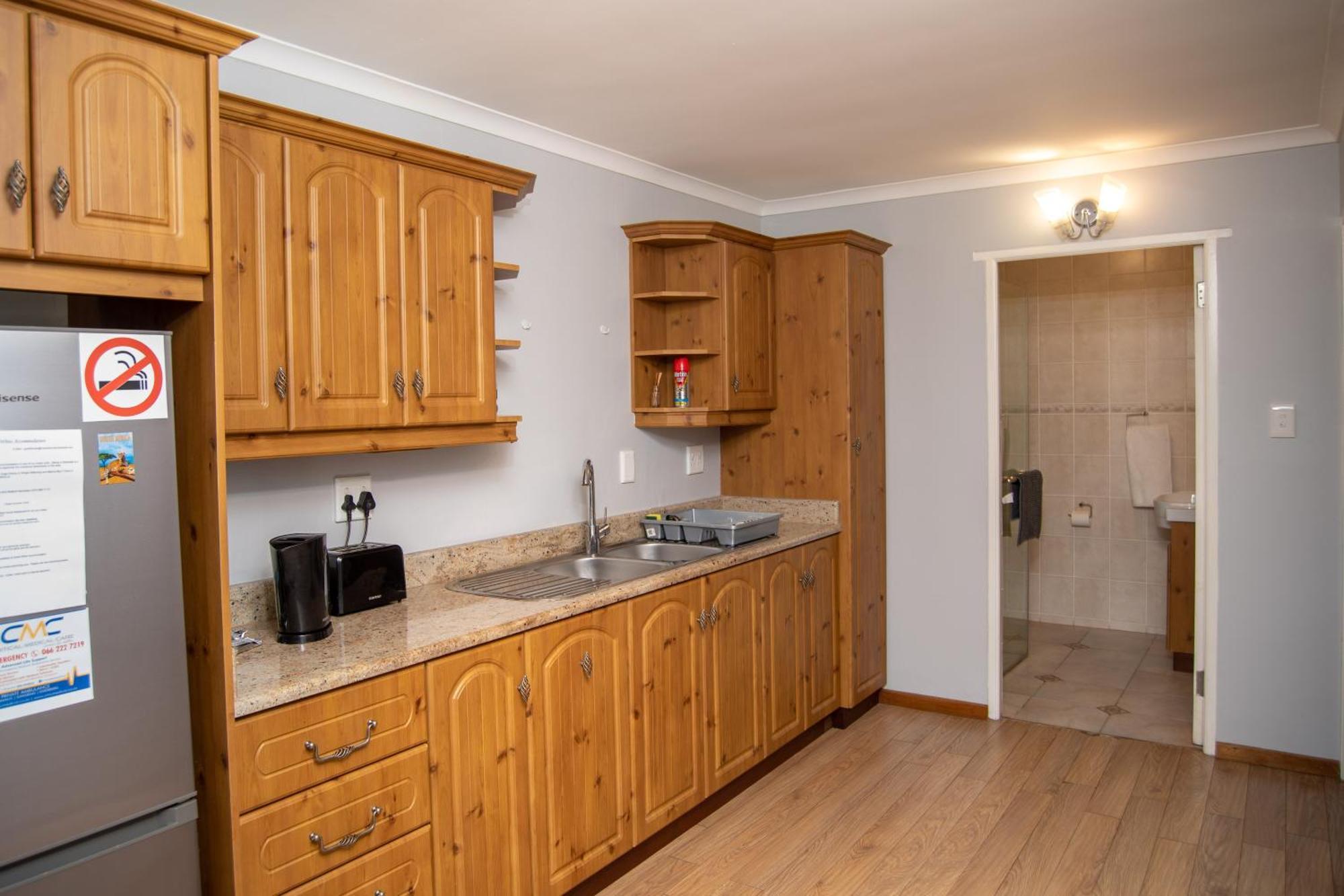 Great White Accommodation Kleinbaai Εξωτερικό φωτογραφία